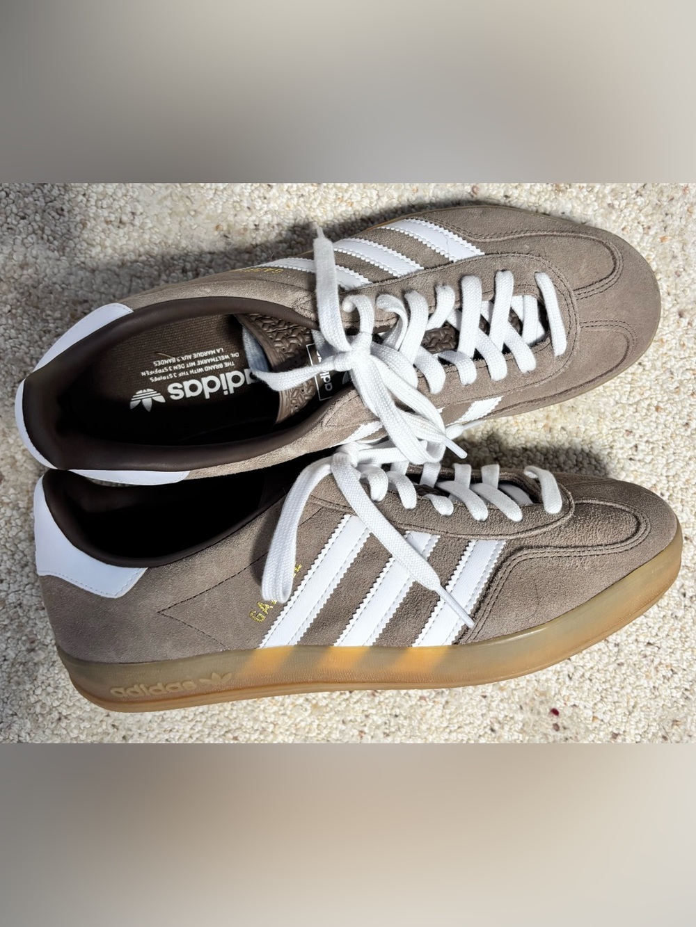 Adidas Gazelle indoor brown men’s 9.5 like new with original box - Picture 3 of 5